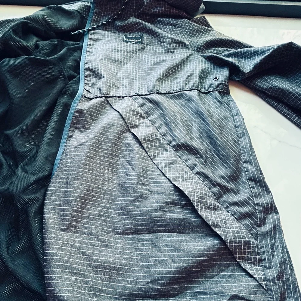 Billabong Windbreaker Size Large-Men's‎ Excellent-pockets-Hood
